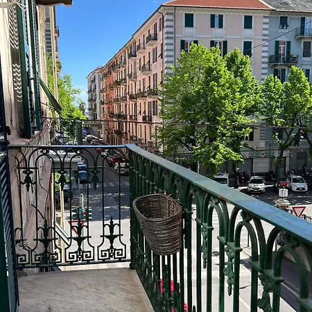 Apartment 2 Passi Dal Mare *